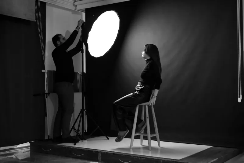 Directed to Feel Real: How Controlled Stock Photography Became the New Standard for Authentic Visual Storytelling